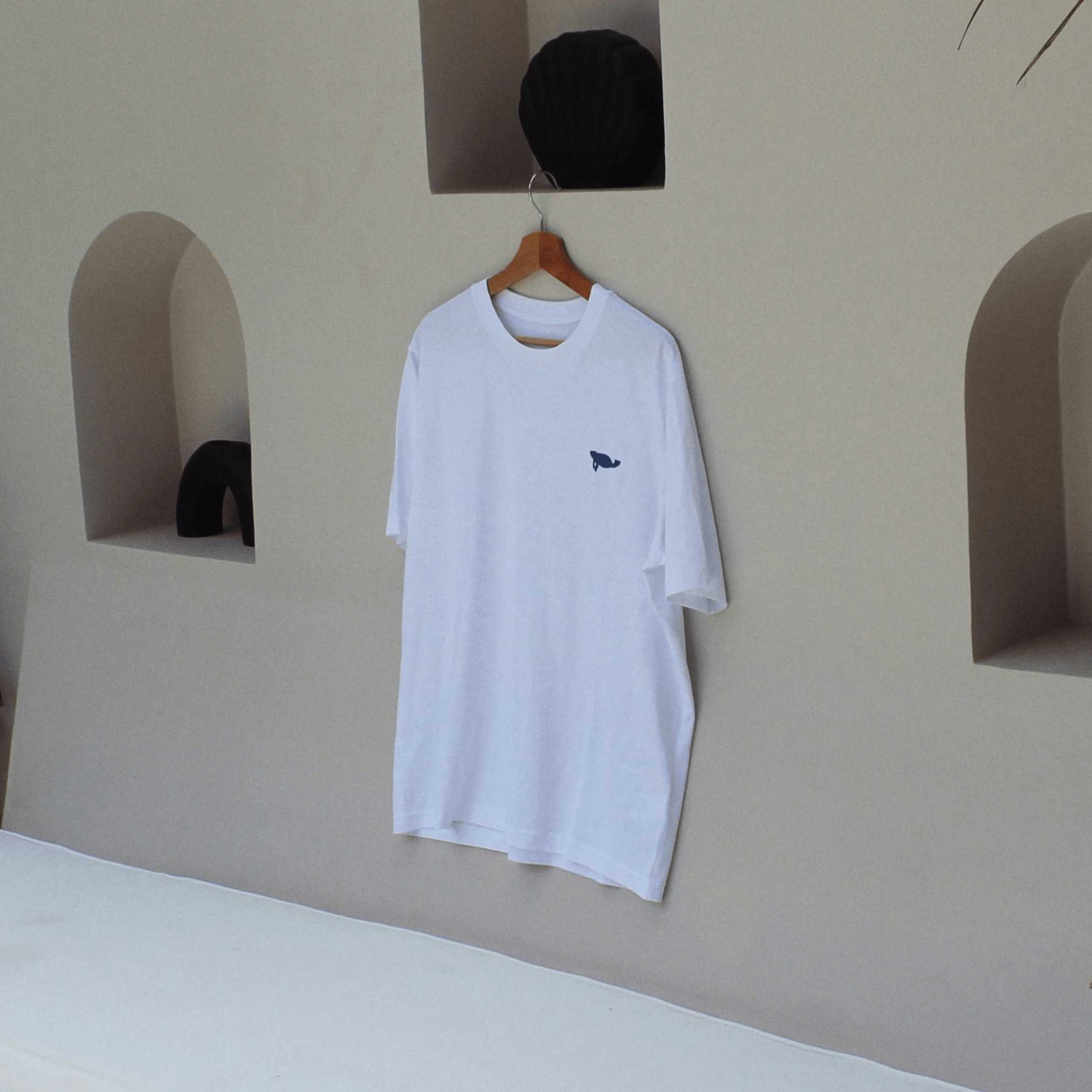 white small front logo marna - tee - MARNA