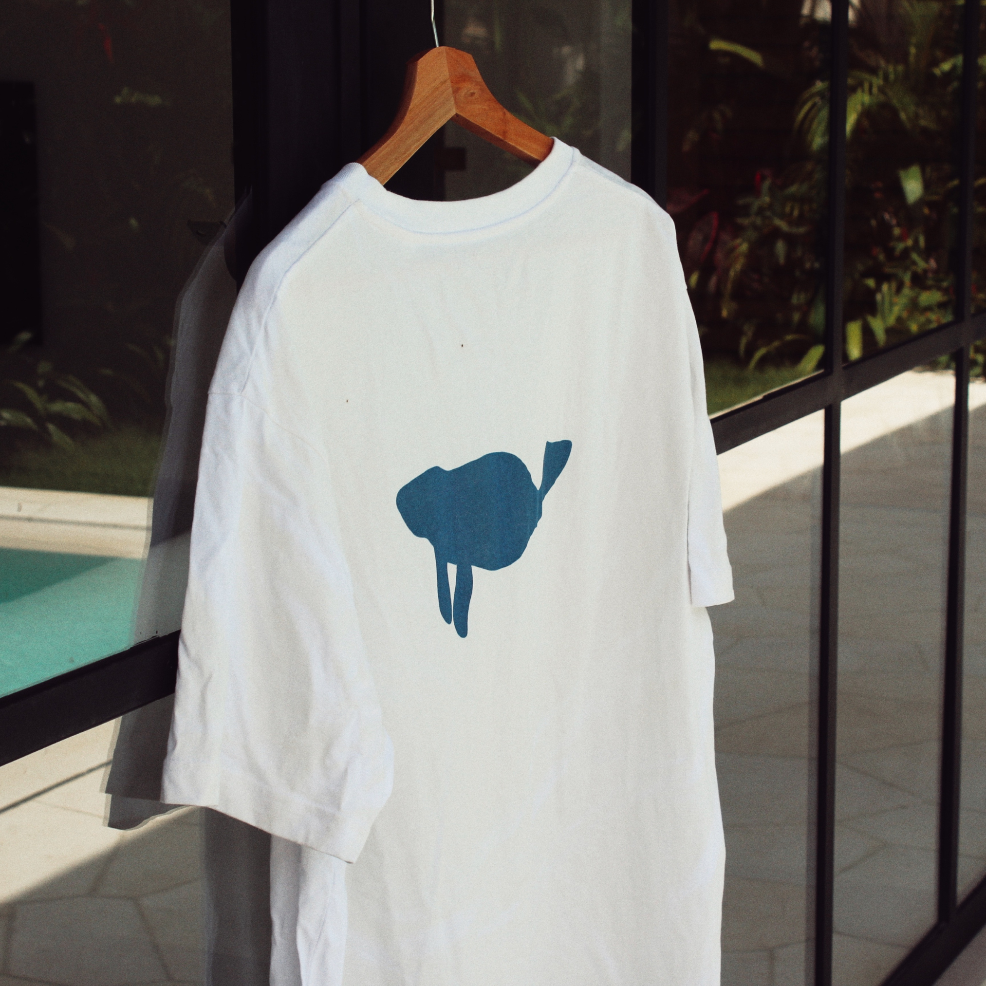 white large back logo marna - tee - MARNA